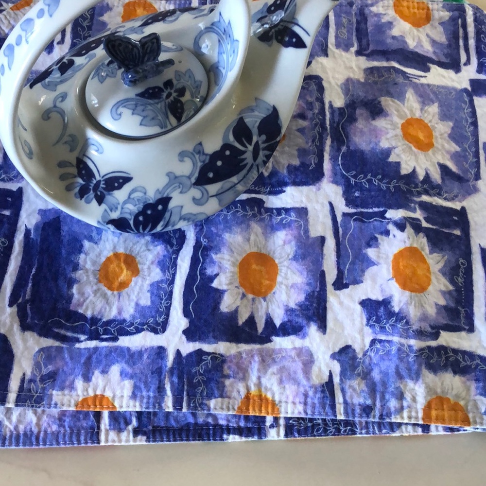 Table Place Set - Picture 6 of 6